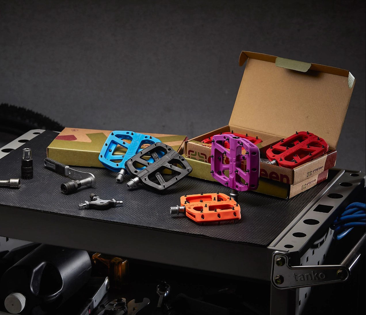 eThirteen | Base Flat Pedals