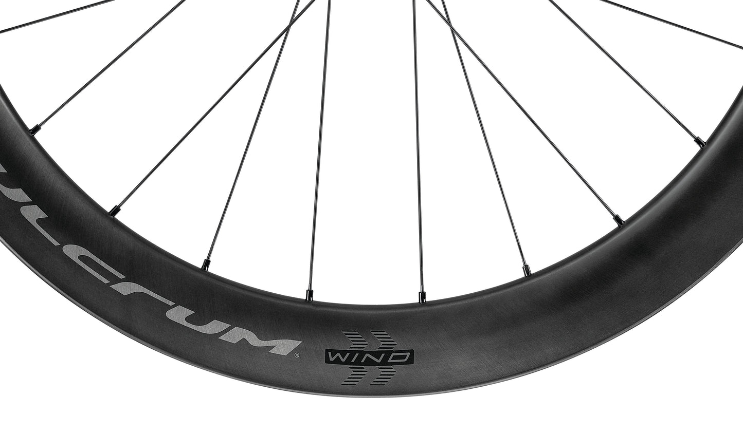 Fulcrum | Wind 57 DB