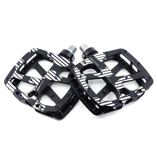 e*thirteen | Plus Flat Pedals