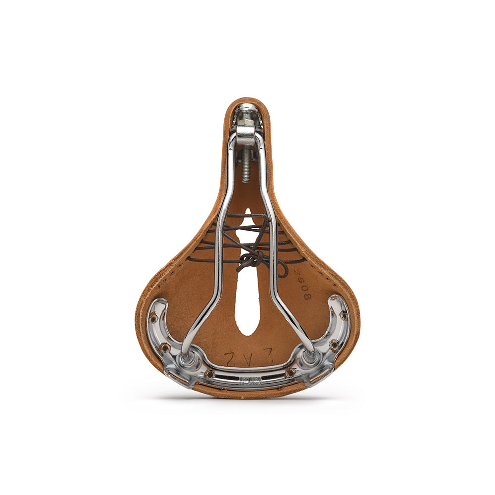 Brooks England | B17 Carved Short