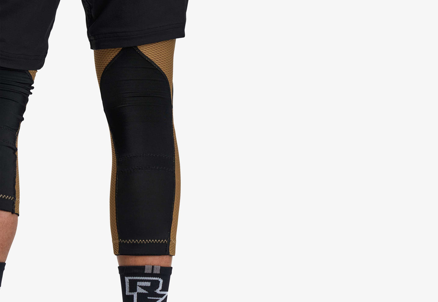 Race Face | Covert Knee Guard