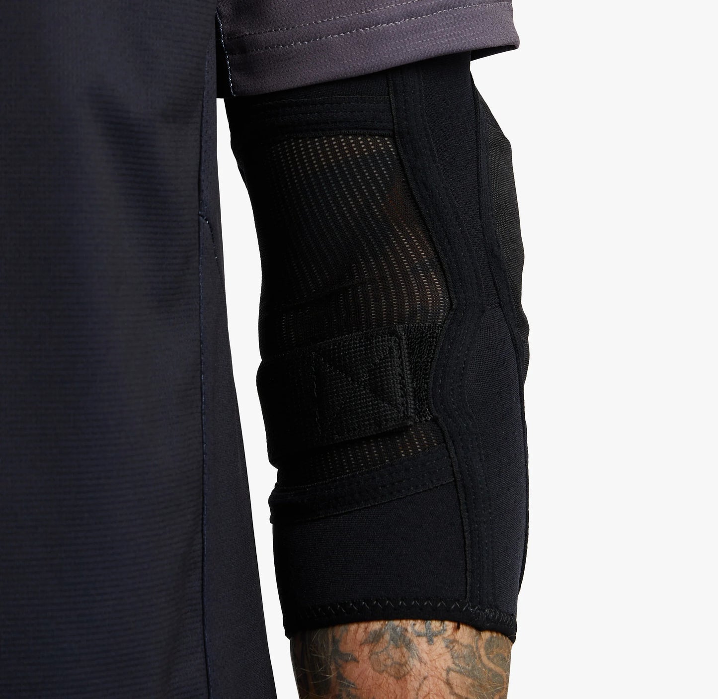 Race Face | Ambush Elbow Guard